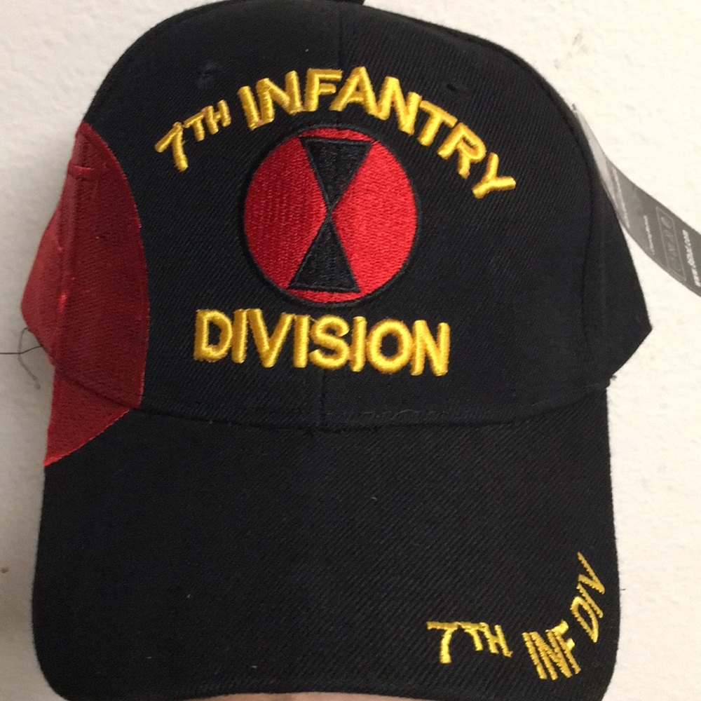 7th infantry division Velcro hat